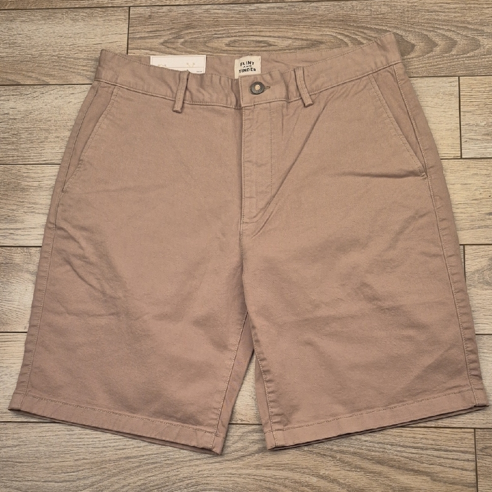 FLINT AND TINDER Solid Khaki Beige Sz 32 x 9" Mens 365 Chino Casual Shorts NEW